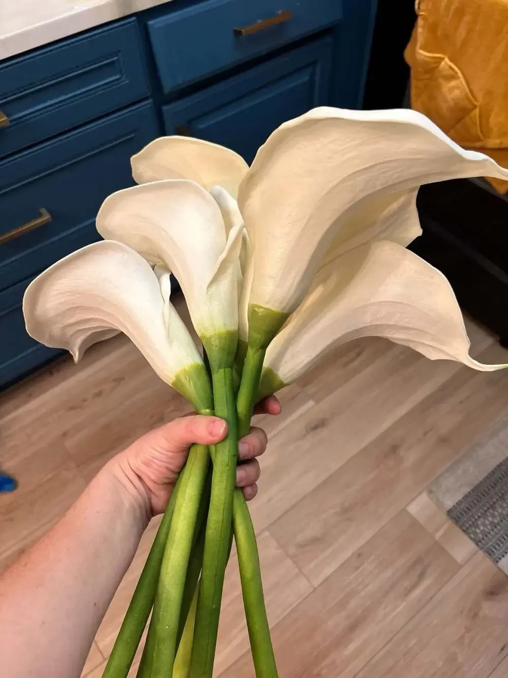 Realtouch feel Calla Lily Flower Bouquet or centerpiece, Set of 7